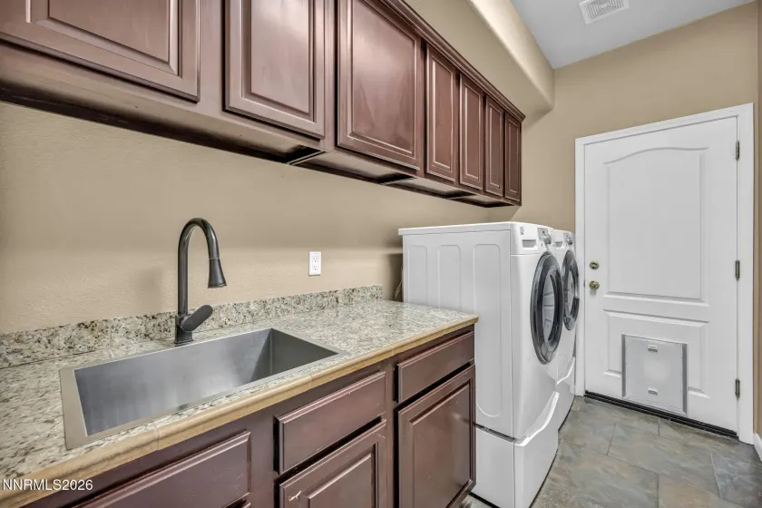 6584 Fire Dance, Sparks, Nevada 89436, 4 Bedrooms Bedrooms, ,3 BathroomsBathrooms,Residential,Residential,Fire Dance,260004016