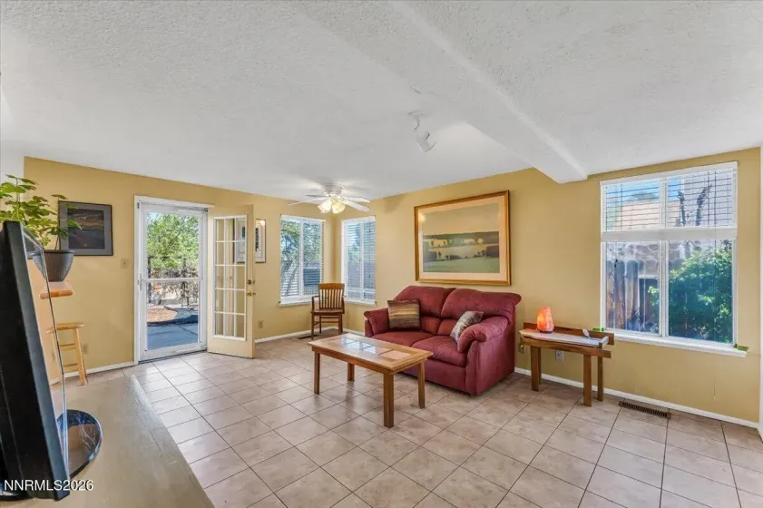 6325 Blue Lakes, Reno, Nevada 89523, 4 Bedrooms Bedrooms, ,3 BathroomsBathrooms,Residential,Residential,Blue Lakes,260004024