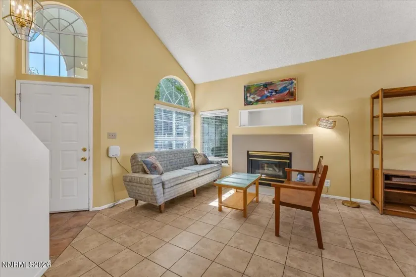 6325 Blue Lakes, Reno, Nevada 89523, 4 Bedrooms Bedrooms, ,3 BathroomsBathrooms,Residential,Residential,Blue Lakes,260004024