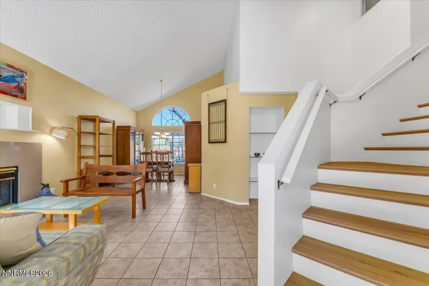 6325 Blue Lakes, Reno, Nevada 89523, 4 Bedrooms Bedrooms, ,3 BathroomsBathrooms,Residential,Residential,Blue Lakes,260004024