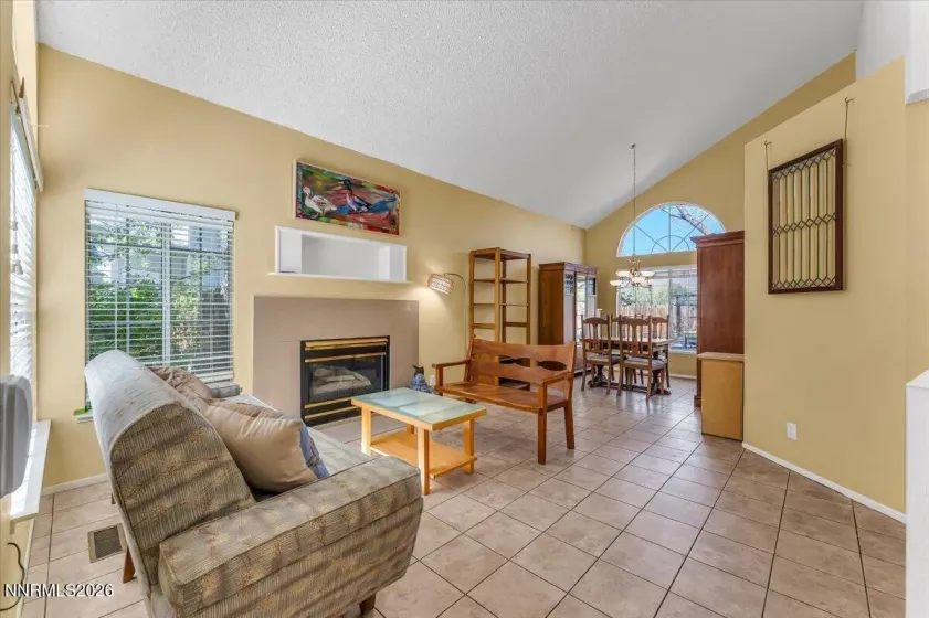 6325 Blue Lakes, Reno, Nevada 89523, 4 Bedrooms Bedrooms, ,3 BathroomsBathrooms,Residential,Residential,Blue Lakes,260004024