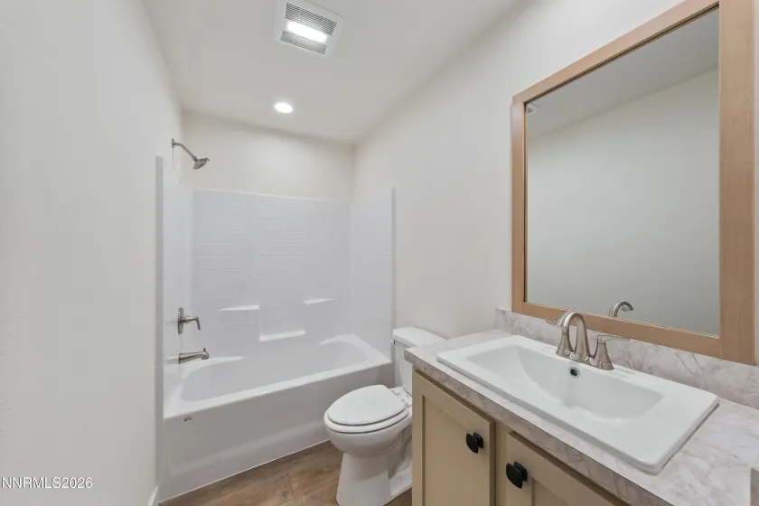 135 Fireman Row, Dayton, Nevada 89403, 3 Bedrooms Bedrooms, ,2 BathroomsBathrooms,Residential,Residential,Fireman Row,260004026