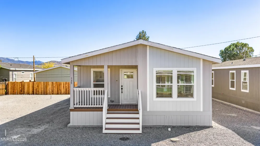 135 Fireman Row, Dayton, Nevada 89403, 3 Bedrooms Bedrooms, ,2 BathroomsBathrooms,Residential,Residential,Fireman Row,260004026