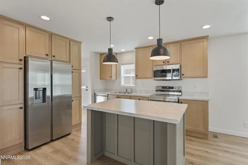 125 Fireman, Dayton, Nevada 89403, 3 Bedrooms Bedrooms, ,2 BathroomsBathrooms,Residential,Residential,Fireman,260004031