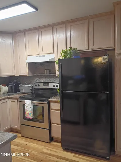 32 Castle, Carson City, Nevada 89706, 3 Bedrooms Bedrooms, ,2 BathroomsBathrooms,Residential,Residential,Castle,260004035