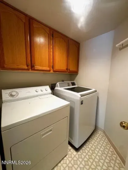 2240 Springdale, Reno, Nevada 89523, 5 Bedrooms Bedrooms, ,3 BathroomsBathrooms,Residential,Residential,Springdale,260004038