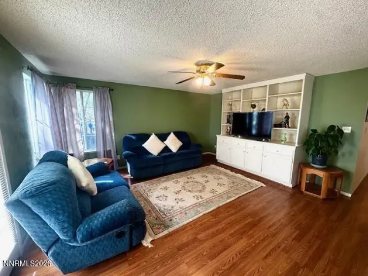 2240 Springdale, Reno, Nevada 89523, 5 Bedrooms Bedrooms, ,3 BathroomsBathrooms,Residential,Residential,Springdale,260004038