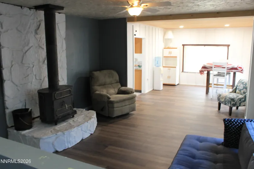 320 Reyes, Yerington, Nevada 89447, 3 Bedrooms Bedrooms, ,2 BathroomsBathrooms,Residential,Residential,Reyes,260004039