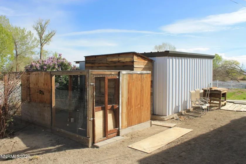 320 Reyes, Yerington, Nevada 89447, 3 Bedrooms Bedrooms, ,2 BathroomsBathrooms,Residential,Residential,Reyes,260004039