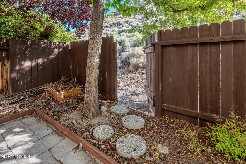 4321 Leeward, Reno, Nevada 89502, 2 Bedrooms Bedrooms, ,3 BathroomsBathrooms,Residential,Residential,Leeward,260004043
