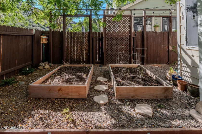 4321 Leeward, Reno, Nevada 89502, 2 Bedrooms Bedrooms, ,3 BathroomsBathrooms,Residential,Residential,Leeward,260004043