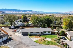 6815 Prestwick, Reno, Nevada 89502, 3 Bedrooms Bedrooms, ,2 BathroomsBathrooms,Residential,Residential,Prestwick,260003024