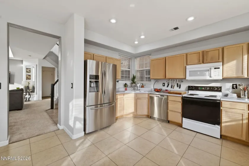 5764 Golden Eagle, Reno, Nevada 89523, 3 Bedrooms Bedrooms, ,3 BathroomsBathrooms,Residential,Residential,Golden Eagle,260001231