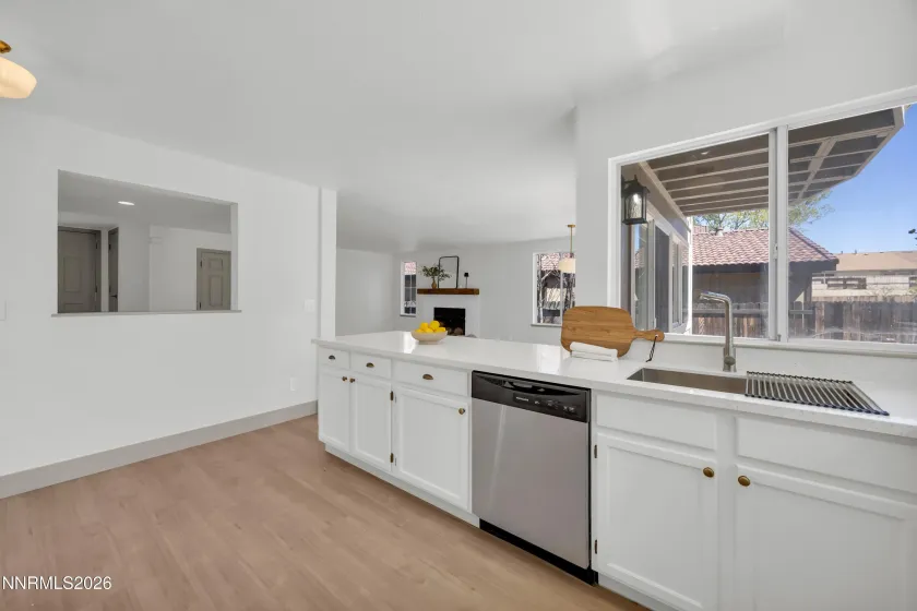 6850 Forsythia, Reno, Nevada 89506, 3 Bedrooms Bedrooms, ,3 BathroomsBathrooms,Residential,Residential,Forsythia,260004044