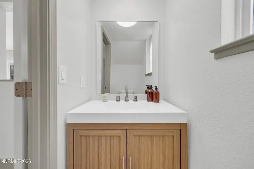 6850 Forsythia, Reno, Nevada 89506, 3 Bedrooms Bedrooms, ,3 BathroomsBathrooms,Residential,Residential,Forsythia,260004044