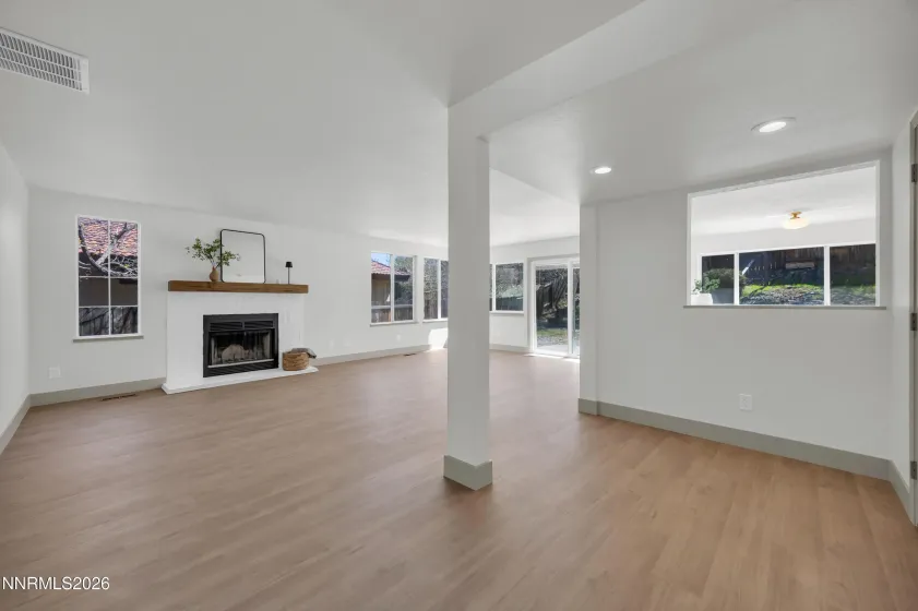 6850 Forsythia, Reno, Nevada 89506, 3 Bedrooms Bedrooms, ,3 BathroomsBathrooms,Residential,Residential,Forsythia,260004044