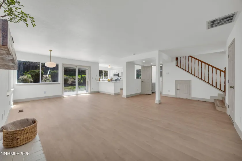 6850 Forsythia, Reno, Nevada 89506, 3 Bedrooms Bedrooms, ,3 BathroomsBathrooms,Residential,Residential,Forsythia,260004044