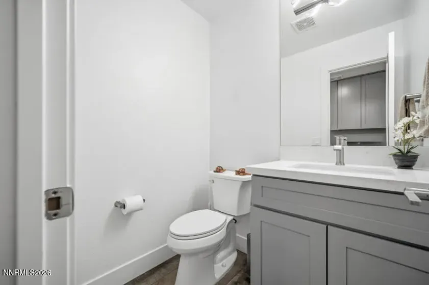 1076 Gadwall, Sparks, Nevada 89441, 3 Bedrooms Bedrooms, ,3 BathroomsBathrooms,Residential,Residential,Gadwall,260004047