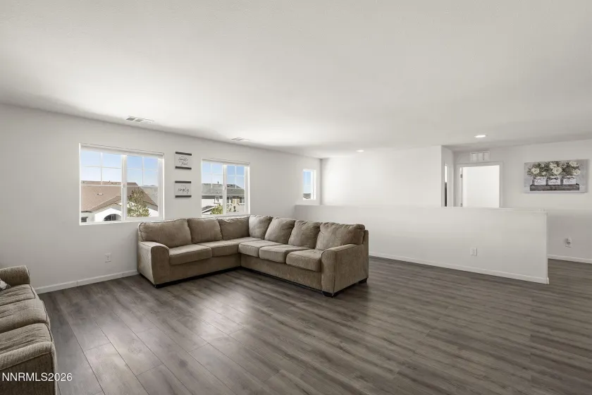 14309 Durham, Reno, Nevada 89506, 4 Bedrooms Bedrooms, ,3 BathroomsBathrooms,Residential,Residential,Durham,260004048