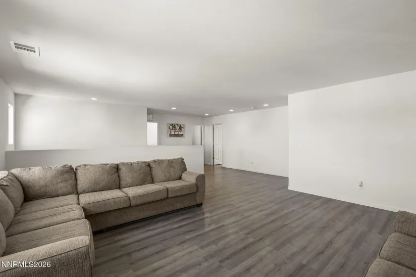 14309 Durham, Reno, Nevada 89506, 4 Bedrooms Bedrooms, ,3 BathroomsBathrooms,Residential,Residential,Durham,260004048