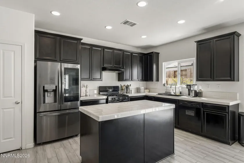 14309 Durham, Reno, Nevada 89506, 4 Bedrooms Bedrooms, ,3 BathroomsBathrooms,Residential,Residential,Durham,260004048