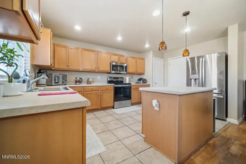 8740 Winding Creek, Reno, Nevada 89506, 3 Bedrooms Bedrooms, ,3 BathroomsBathrooms,Residential,Residential,Winding Creek,260004053