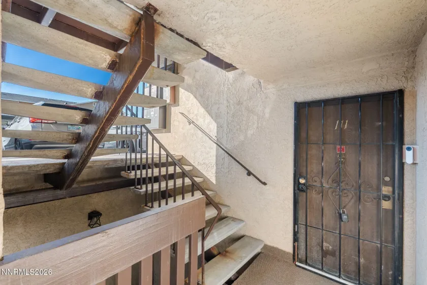 111 Vista Rafael, Reno, Nevada 89503, 2 Bedrooms Bedrooms, ,1 BathroomBathrooms,Residential,Residential,Vista Rafael,260004057