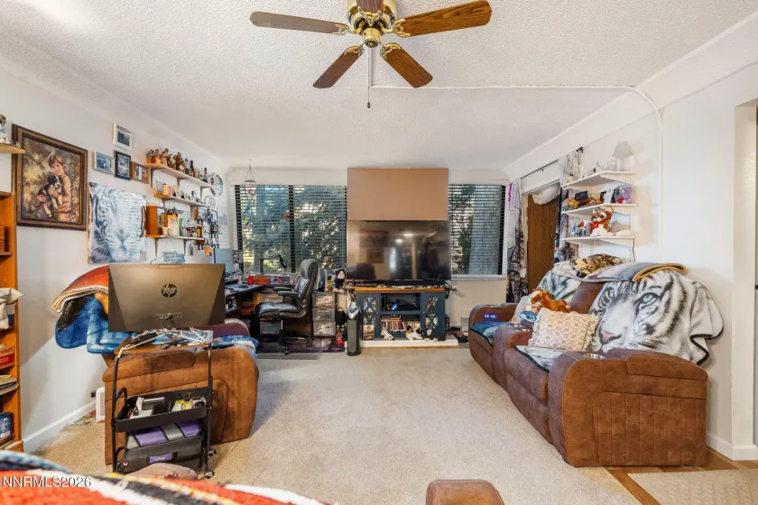 111 Vista Rafael, Reno, Nevada 89503, 2 Bedrooms Bedrooms, ,1 BathroomBathrooms,Residential,Residential,Vista Rafael,260004057