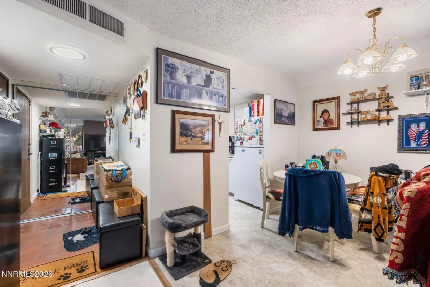 111 Vista Rafael, Reno, Nevada 89503, 2 Bedrooms Bedrooms, ,1 BathroomBathrooms,Residential,Residential,Vista Rafael,260004057