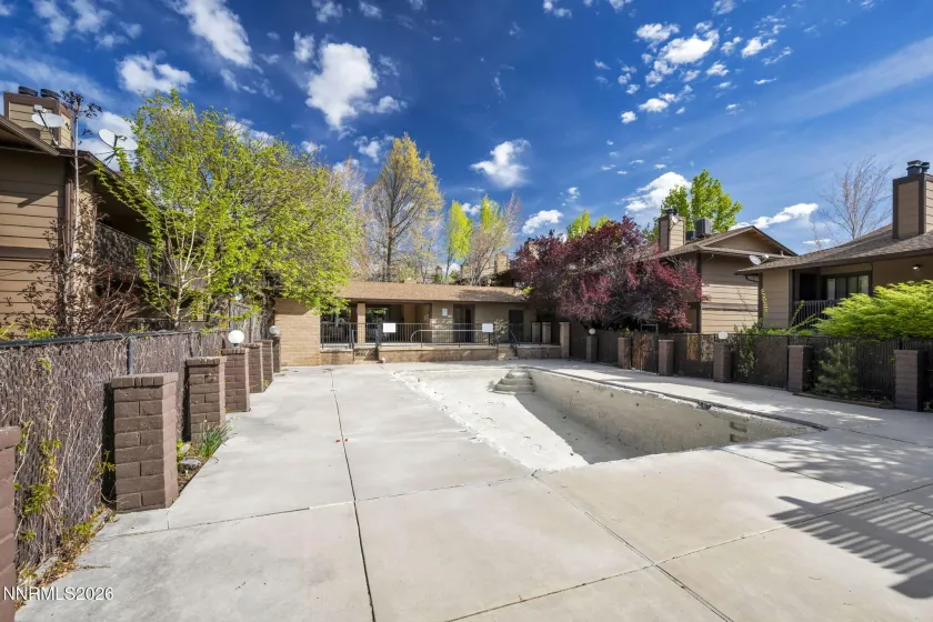 2970 Tierra Verde W, Reno, Nevada 89512, 2 Bedrooms Bedrooms, ,1 BathroomBathrooms,Residential,Residential,Tierra Verde W,260004058