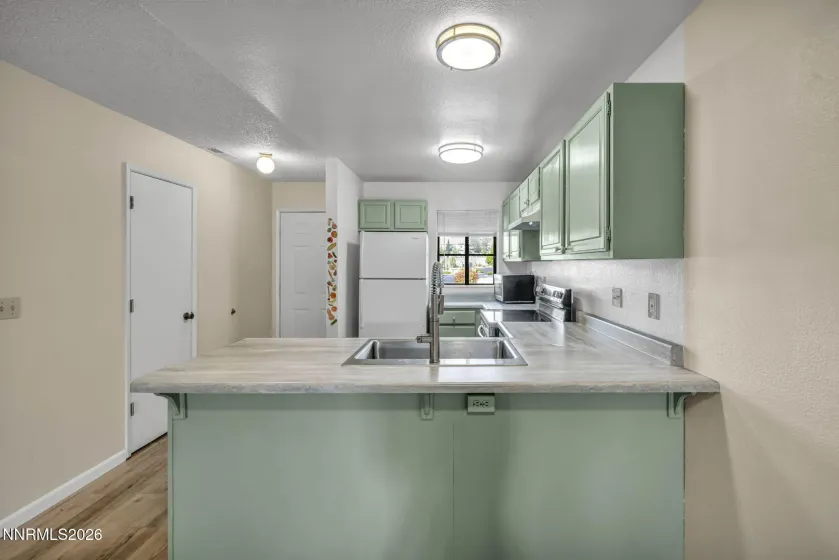 2970 Tierra Verde W, Reno, Nevada 89512, 2 Bedrooms Bedrooms, ,1 BathroomBathrooms,Residential,Residential,Tierra Verde W,260004058