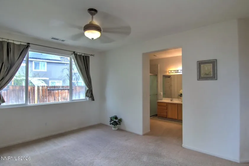 5154 Lorenzo, Sparks, Nevada 89436, 4 Bedrooms Bedrooms, ,2 BathroomsBathrooms,Residential,Residential,Lorenzo,260004059