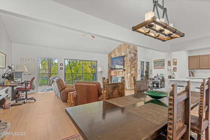 524 Island, Reno, Nevada 89501, 2 Bedrooms Bedrooms, ,2 BathroomsBathrooms,Residential,Residential,Island,260004061