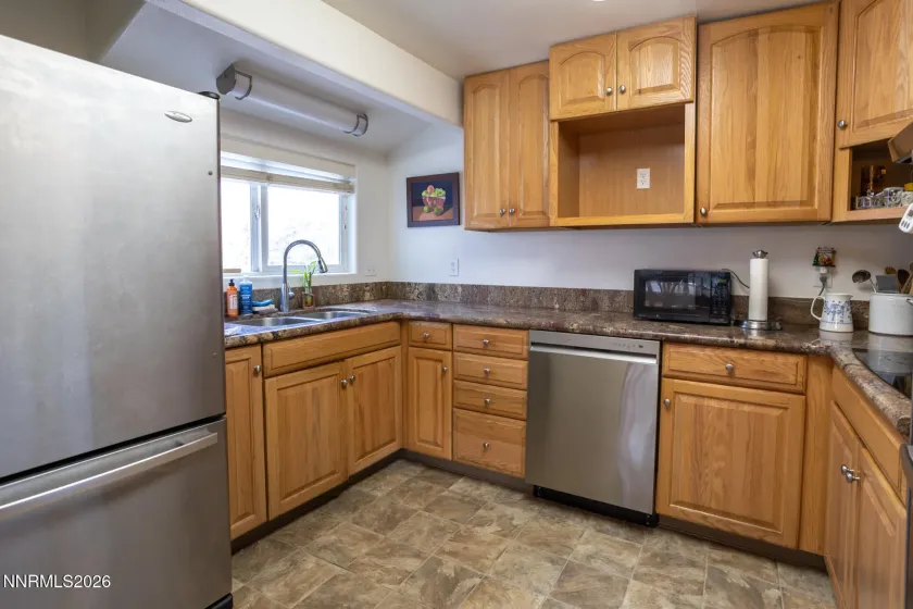 1659 Davidson, Reno, Nevada 89509, 4 Bedrooms Bedrooms, ,2 BathroomsBathrooms,Residential,Residential,Davidson,260004062