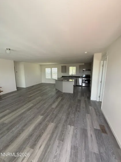 365 Martinez, Sun Valley, Nevada 89433, 3 Bedrooms Bedrooms, ,2 BathroomsBathrooms,Residential,Residential,Martinez,260004066