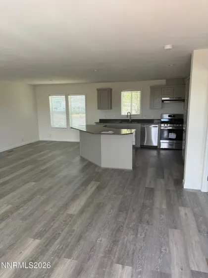 365 Martinez, Sun Valley, Nevada 89433, 3 Bedrooms Bedrooms, ,2 BathroomsBathrooms,Residential,Residential,Martinez,260004066