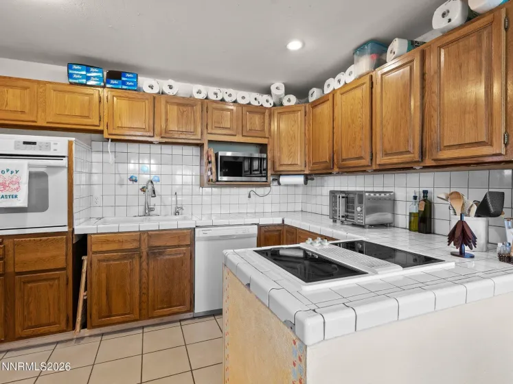 5500 Peak, Reno, Nevada 89510, 4 Bedrooms Bedrooms, ,2 BathroomsBathrooms,Residential,Residential,Peak,260004067