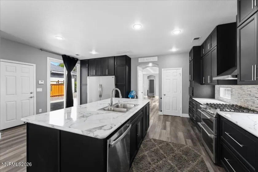 7475 Earlsmoore, Sparks, Nevada 89436, 4 Bedrooms Bedrooms, ,3 BathroomsBathrooms,Residential,Residential,Earlsmoore,260004072