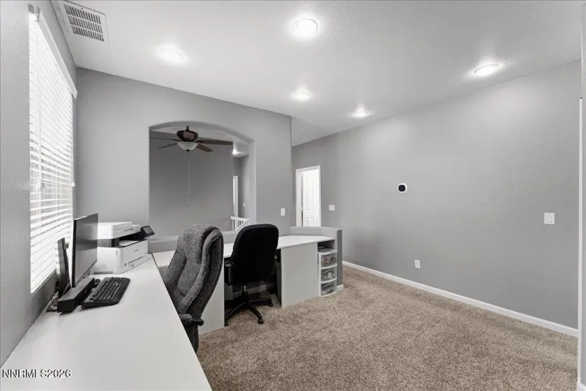 7475 Earlsmoore, Sparks, Nevada 89436, 4 Bedrooms Bedrooms, ,3 BathroomsBathrooms,Residential,Residential,Earlsmoore,260004072