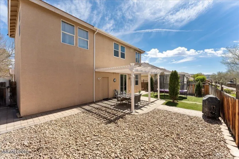 7475 Earlsmoore, Sparks, Nevada 89436, 4 Bedrooms Bedrooms, ,3 BathroomsBathrooms,Residential,Residential,Earlsmoore,260004072