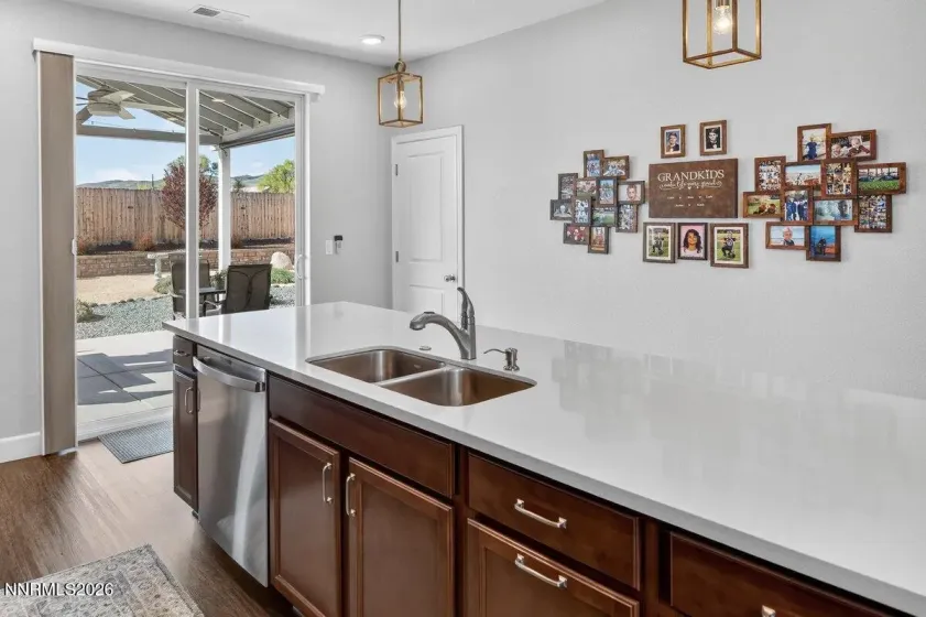 913 Estuary, Reno, Nevada 89506, 3 Bedrooms Bedrooms, ,3 BathroomsBathrooms,Residential,Residential,Estuary,260004073