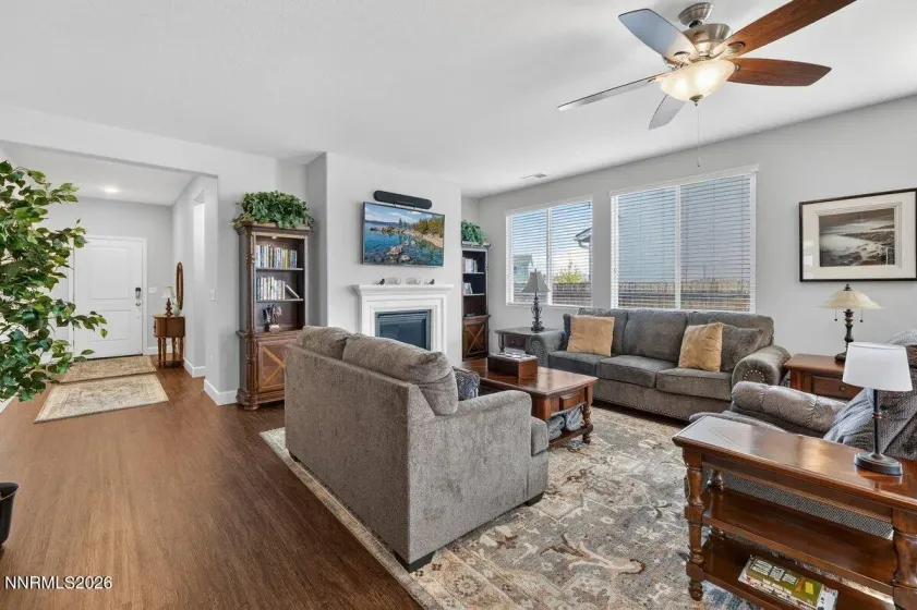 913 Estuary, Reno, Nevada 89506, 3 Bedrooms Bedrooms, ,3 BathroomsBathrooms,Residential,Residential,Estuary,260004073