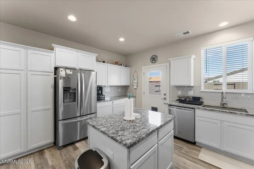 4062 Cone Peak, Reno, Nevada 89508, 3 Bedrooms Bedrooms, ,2 BathroomsBathrooms,Residential,Residential,Cone Peak,260004076