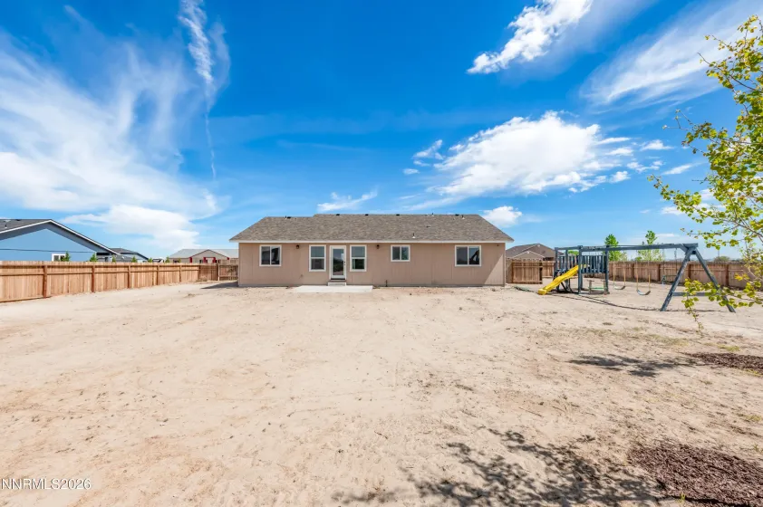 1241 Sky Ridge, Fallon, Nevada 89406, 3 Bedrooms Bedrooms, ,2 BathroomsBathrooms,Residential,Residential,Sky Ridge,260004078