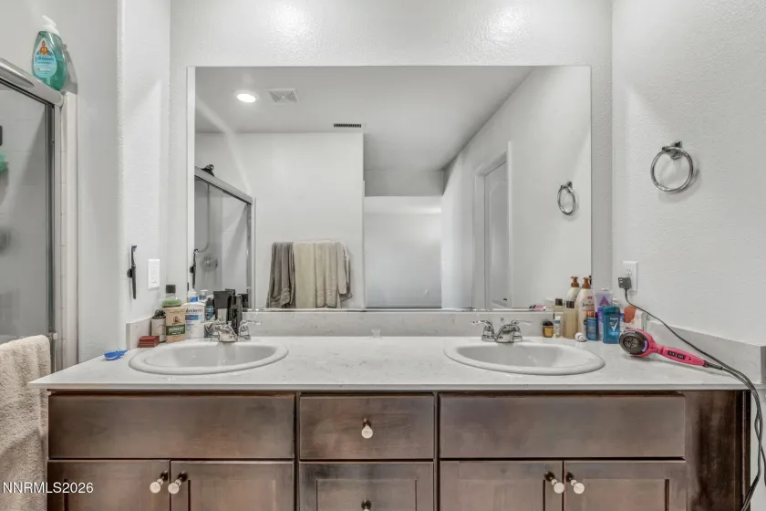 8850 Finnsech, Reno, Nevada 89506, 3 Bedrooms Bedrooms, ,3 BathroomsBathrooms,Residential,Residential,Finnsech,260004079