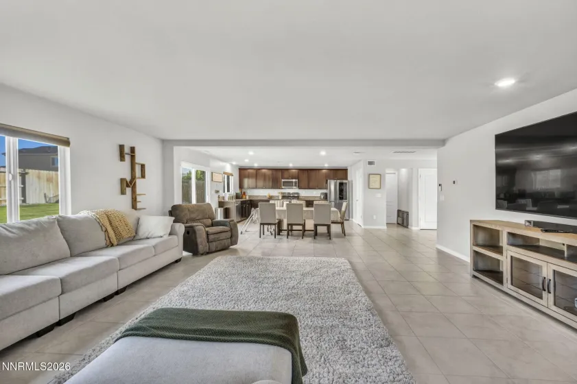 8850 Finnsech, Reno, Nevada 89506, 3 Bedrooms Bedrooms, ,3 BathroomsBathrooms,Residential,Residential,Finnsech,260004079