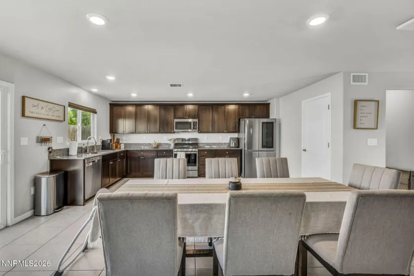 8850 Finnsech, Reno, Nevada 89506, 3 Bedrooms Bedrooms, ,3 BathroomsBathrooms,Residential,Residential,Finnsech,260004079