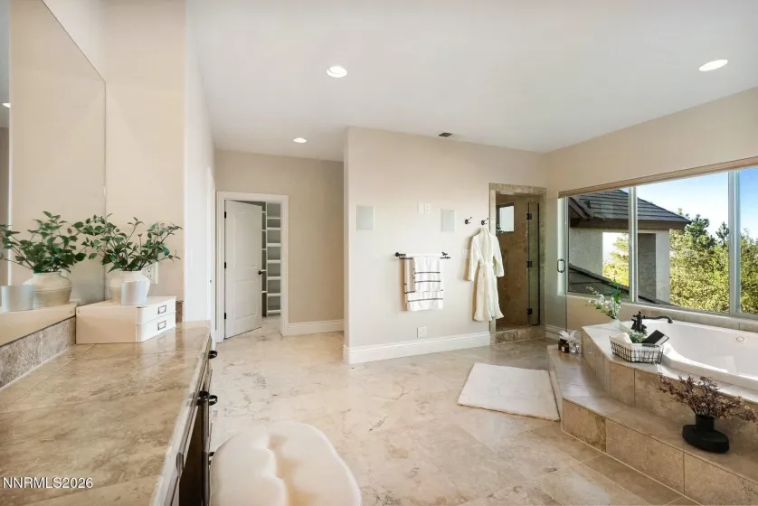 10401 Copper Cloud, Reno, Nevada 89511, 7 Bedrooms Bedrooms, ,7 BathroomsBathrooms,Residential,Residential,Copper Cloud,260004081