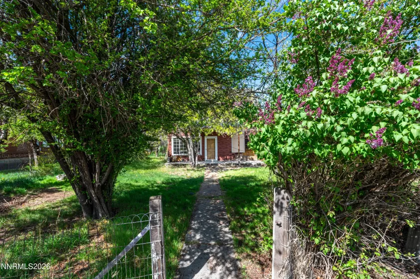 550 Verdi, Verdi, Nevada 89439, 2 Bedrooms Bedrooms, ,2 BathroomsBathrooms,Residential,Residential,Verdi,260004082