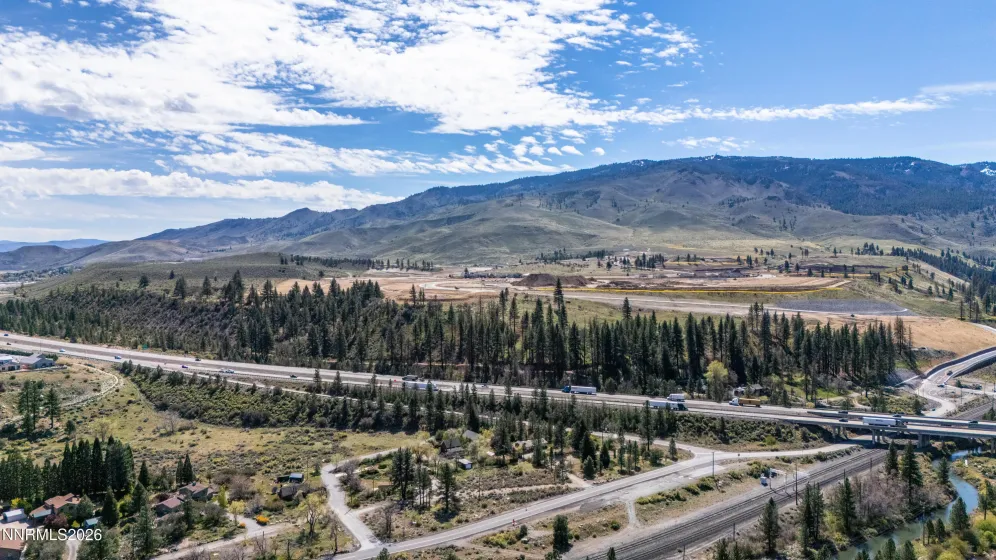 550 Verdi, Verdi, Nevada 89439, 2 Bedrooms Bedrooms, ,2 BathroomsBathrooms,Residential,Residential,Verdi,260004082